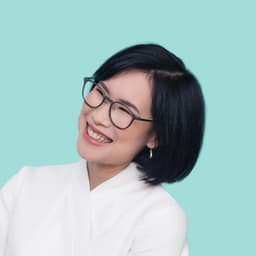 Photo of Prae Songprasit.